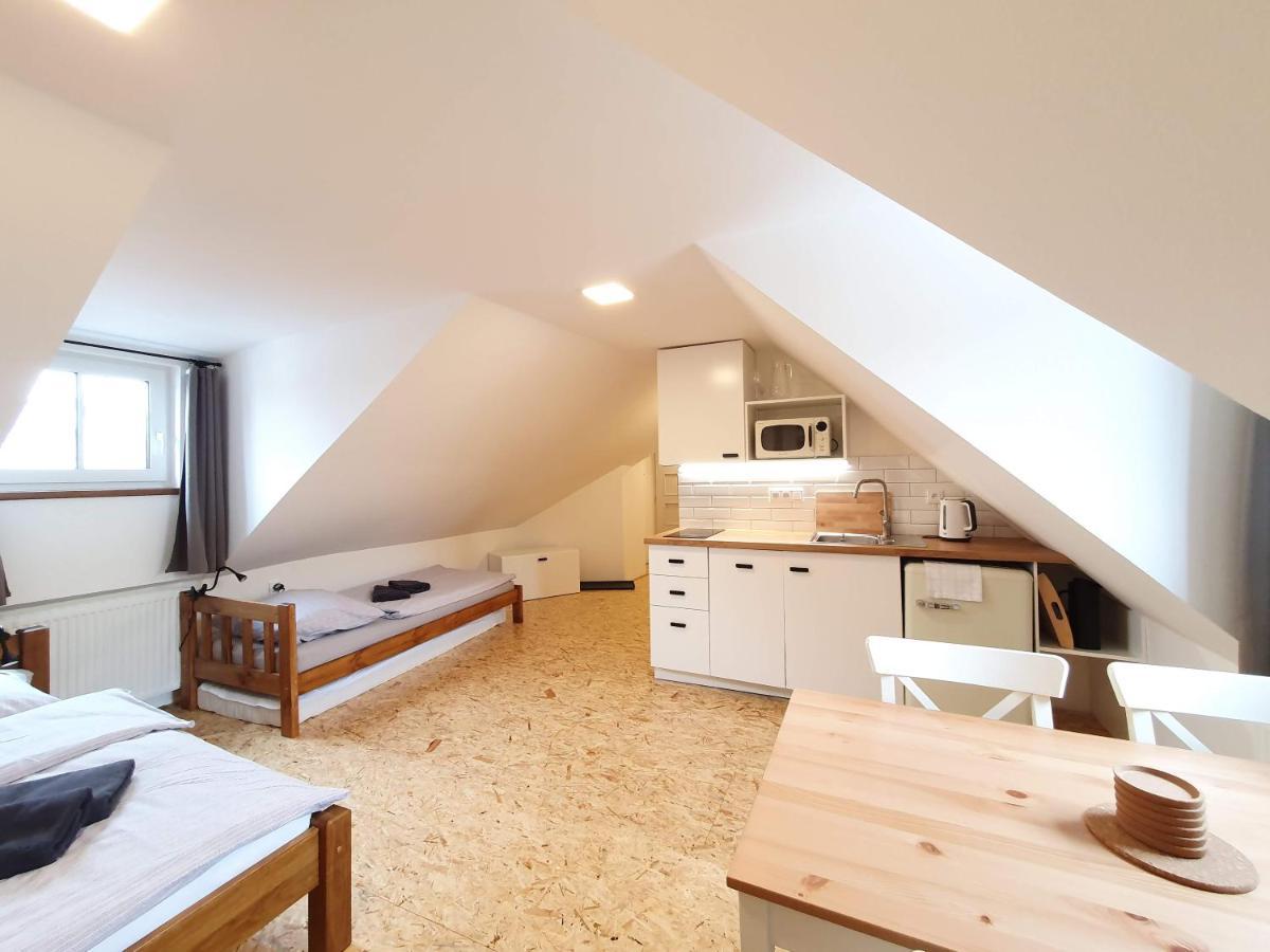 U Muzea Apartment